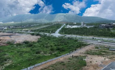 Terreno en venta en Hacienda el Palmar, Santa Catarina, Nuevo León