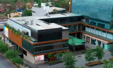 Oficina en venta en Santa Engracia, San Pedro Garza García, Nuevo León