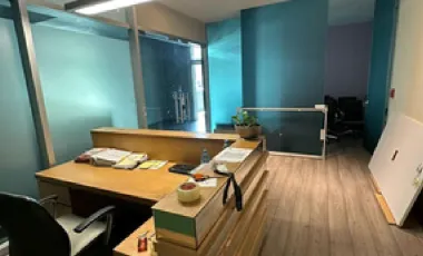 Oficina en venta en Del Valle Oriente, San Pedro Garza García, Nuevo León