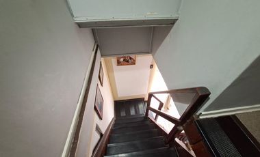 HERMOSA CASA DE   4 DORM 2 BAÑOS  1 ESTAC CASA  LO ESPEJO