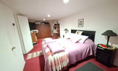 HERMOSA CASA DE   4 DORM 2 BAÑOS  1 ESTAC CASA  LO ESPEJO