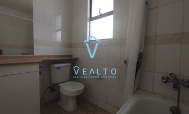 ARRIENDO CASA  ESQUINA DE 2 PISOS  EN CIUDAD DE LOS VALLES