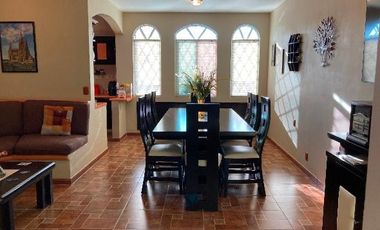 VENTA DE CASA EN IXTAPAN DE LA SAL