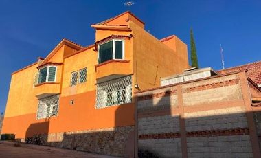 VENTA DE CASA EN IXTAPAN DE LA SAL