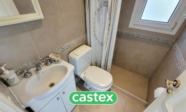 Casa en venta con renta en  La Lomada De Pilar