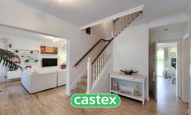 Casa en venta con renta en  La Lomada De Pilar