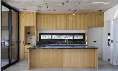 Casa en venta barrio Lares de Canning