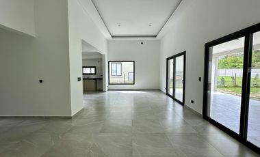 VENTA, CASA, SAN MATIAS, AREA 4, LOTE AL 700, 5 AMBIENTES