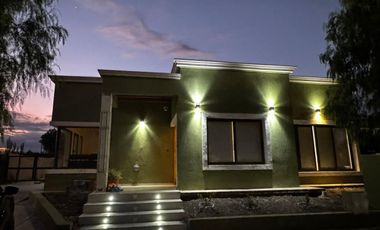 Casa en  barrio privado La Fontana