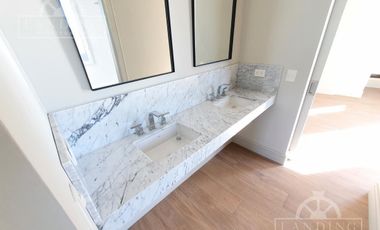 Casa en Barrio Náutico Albanueva con 2 Cocheras Cubiertas