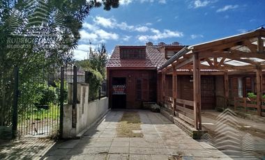 Dúplex con quincho y parrilla a 400 mts del mar!!