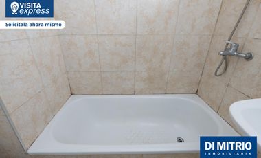 ¡Viví frente al Parque Lezama en este moderno 2 ambientes con balcón!