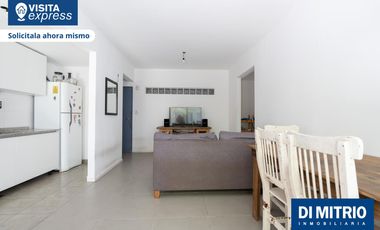 ¡Viví frente al Parque Lezama en este moderno 2 ambientes con balcón!