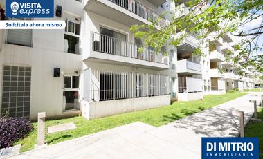 ¡Viví frente al Parque Lezama en este moderno 2 ambientes con balcón!