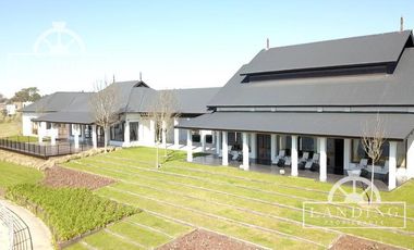 Depto PB con jardin al rio, 3 dormitorios y dependencia - Dos cocheras- con renta h/ 04/26