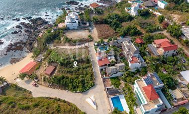 Terreno en Venta con vista al Mar en Cuatunalco.