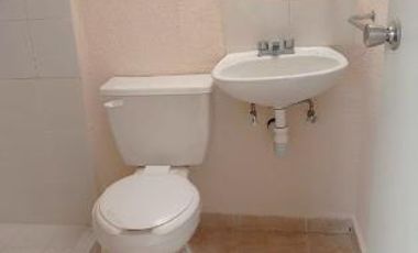 Casa en venta, cómoda y bien distribuida