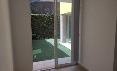 Preciosa Casa en condominio