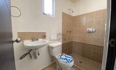 Casa sola en venta en Valle San Pedro Urbi Quinta Versalles, Tecámac, México