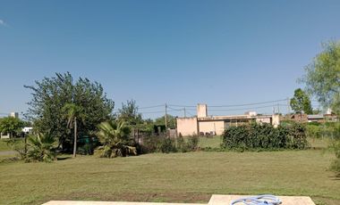 Venta lote en funes town en esquina