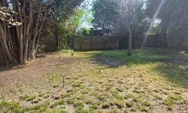 OPORTUNIDAD, Casa a reciclar - A la venta en el centro de Cañuelas