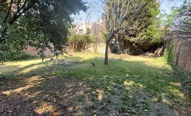 OPORTUNIDAD, Casa a reciclar - A la venta en el centro de Cañuelas