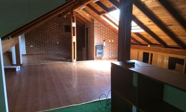 local casa venta  City Bell centro comercial gastronómico lote  250 m2