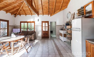 Venta Casa 5 Ambientes Tapiales