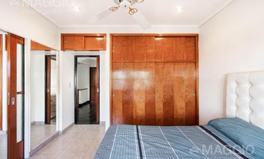 Venta Casa 5 Ambientes Tapiales