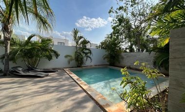 Casa(27) en Renta en Privada Residencial Olivos en Conkal