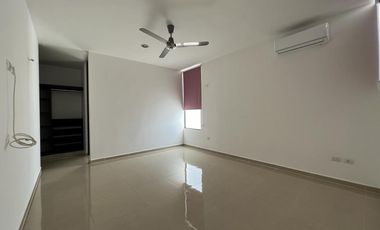 Casa(27) en Renta en Privada Residencial Olivos en Conkal