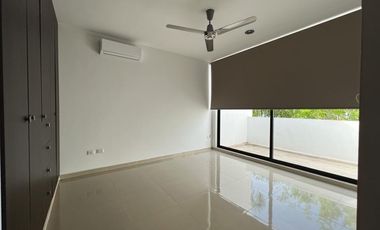 Casa(27) en Renta en Privada Residencial Olivos en Conkal