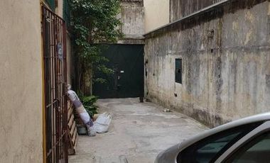 Lote - Galpón - Deposito - Taller textil - Fabrica - Local - Oficinas - Entrada para 4 o 5 Autos