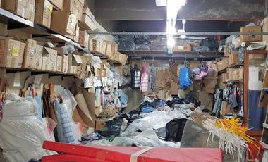 Lote - Galpón - Deposito - Taller textil - Fabrica - Local - Oficinas - Entrada para 4 o 5 Autos