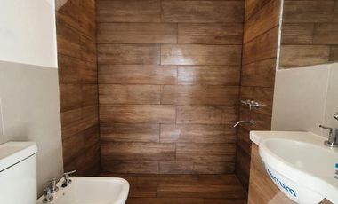 VENTA SEMIPISOS 2 DORMITORIOS, B° JARDINES DEL REY - NEUQUÉN CAPITAL