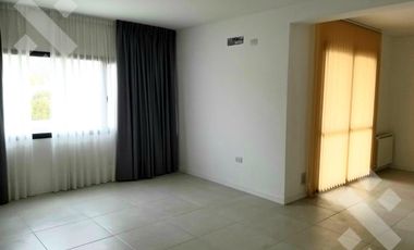 VENTA SEMIPISOS 2 DORMITORIOS, B° JARDINES DEL REY - NEUQUÉN CAPITAL