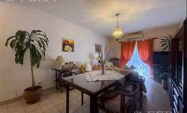 Venta de Departamento 4 ambientes con balcón en Wilde