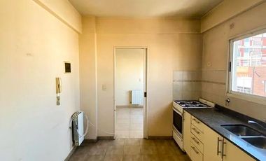 Alquiler Departamento en Lanús Oeste 2 ambientes en Pleno Lanusita