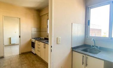 Alquiler Departamento en Lanús Oeste 2 ambientes en Pleno Lanusita