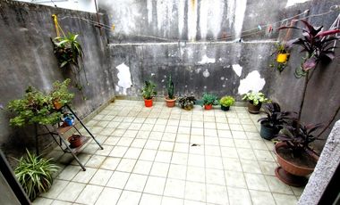 Monoambiente con patio Ramos Mejia Centro