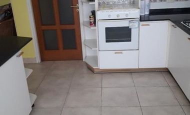 Excelente depto de 4 amb