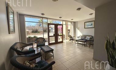 Departamento tres ambientes en venta en Lomas de Zamora Oeste