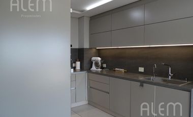 Departamento tres ambientes en venta en Lomas de Zamora Oeste