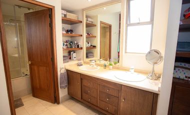 EN VENTA  PH JUNTO A ARCOS BOSQUES