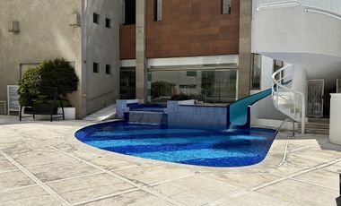 EN VENTA  PH JUNTO A ARCOS BOSQUES