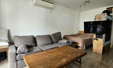 Departamento Monoambiente con balcón, parrilla y cochera cubierta en Vicente López