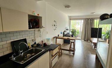 Departamento Monoambiente con balcón, parrilla y cochera cubierta en Vicente López