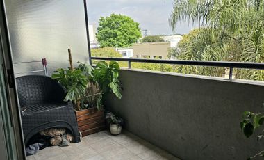 Departamento Monoambiente con balcón, parrilla y cochera cubierta en Vicente López