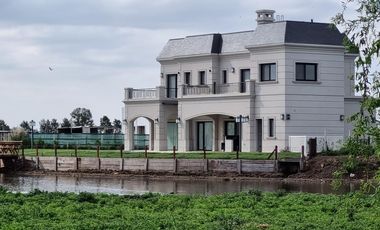 VENDE, LOTE A LAGUNA, PUEBLOS DEL PLATA, MAGALLANES al 200