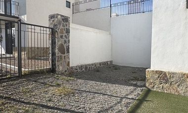 Departamento en Renta en Zibata